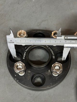 Separadores doble anclaje Toyota 2cm