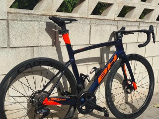 Bicicleta BH G8 TALLA M Tope de gama