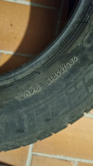 2 Neumáticos Michelin Energy Saver 205/65 R15 94V