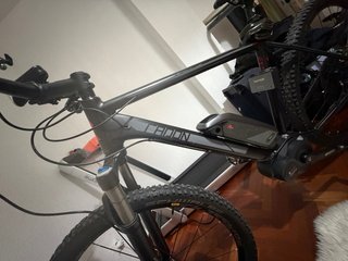 Bicicleta eléctrica montaña