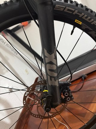 Bicicleta eléctrica montaña