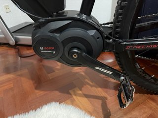 Bicicleta eléctrica montaña