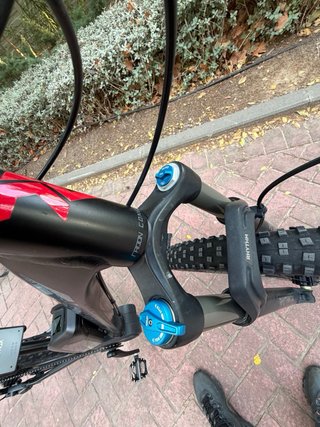 Bicicleta eléctrica montaña