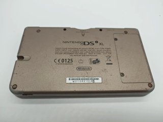 Nintendo DSi XL Nera + 2 Giochi