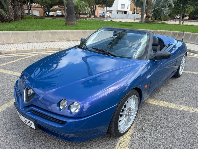 Alfa Romeo Spider  Cabrio 3,0 12v 192cv 1999 - foto 1
