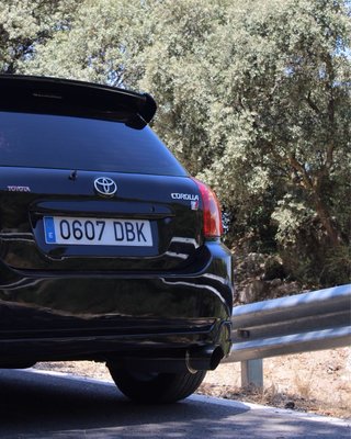HKS artesanal Toyota Corolla T-Sport 2ZZ