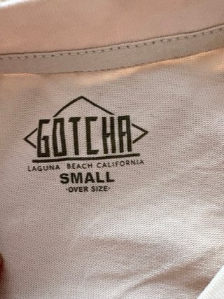 Camiseta Gotcha Beige Talla S Oversize