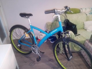 Bicicleta de paseo Btwin azul