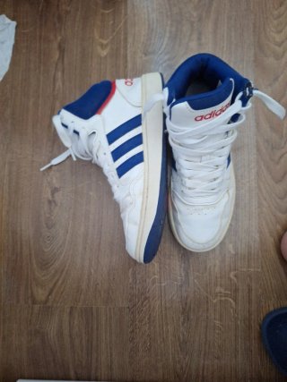 Zapatillas Adidas Altas Blancas y Azules