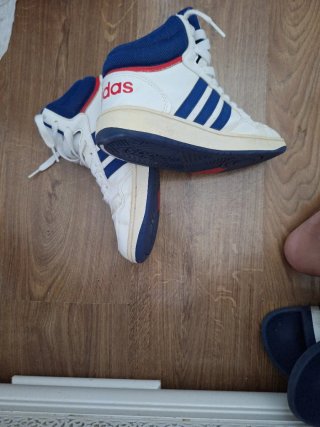 Zapatillas Adidas Altas Blancas y Azules