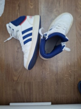 Zapatillas Adidas Altas Blancas y Azules