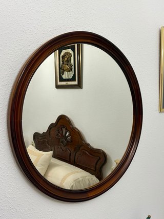 Dormitorio matrimonio completo. Madera y mármol