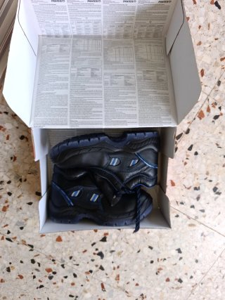 PANTER Calzado de Seguridad Talla 40 Negro
