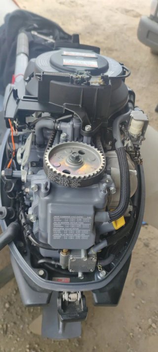 Semirrígida 4m + Motor Yamaha 13.5 + Remolque