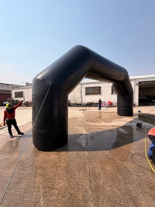 Arco Hinchable Negro + Motor