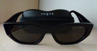 Gafas de sol Vogue negras
