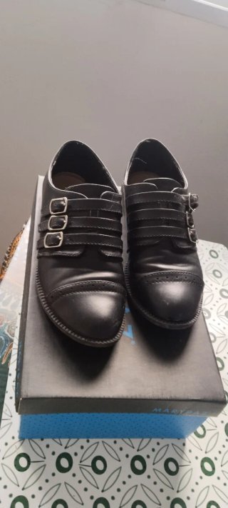 Zapatos Marypaz Negros Doble Hebilla