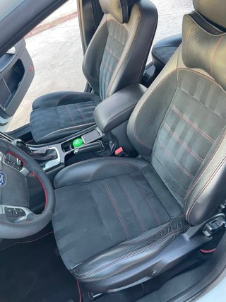 Ford Mondeo 240 CV
