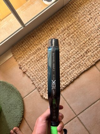 Stiga Cybershape Alex Axelsson Padel 18K