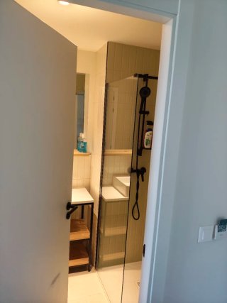 Alquilo estudio amoblado tiene piscina garaje gym
