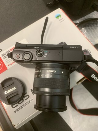 Canon M10 + borsa viaggio