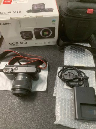 Canon M10 + borsa viaggio