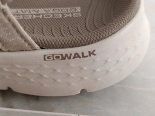 Sandalias Skechers Go Walk Beige Talla 39