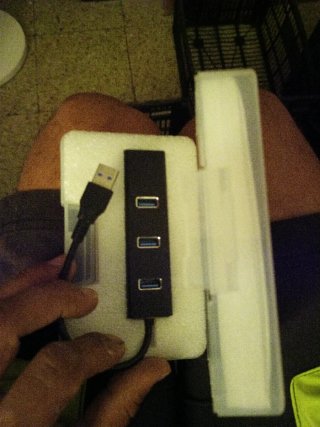 Adaptador USB 3.1 Gen 1 3 Puertos + Ethernet EP04