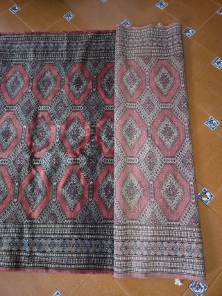 Alfombra oriental estilo Bokhara 235 × 160 cm