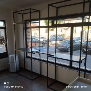 Mobiliario Tienda Ropa Estanterías Metal Cristal