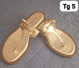 Sandalias Michael Kors Doradas