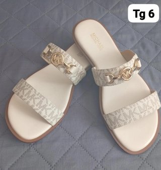 Sandalias Michael Kors Doradas