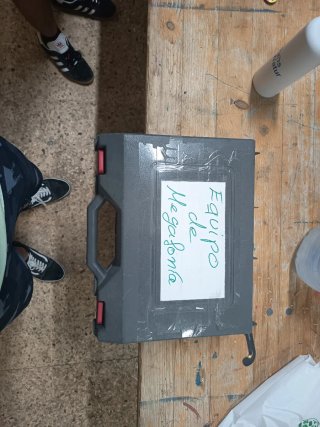 Equipo de megafonía SIN MARCA