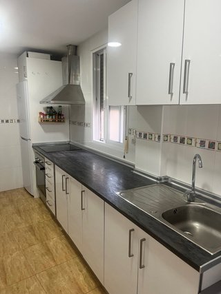 Cocina completa con electrodomésticos