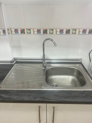 Cocina completa con electrodomésticos