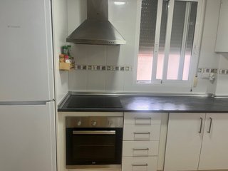 Cocina completa con electrodomésticos