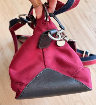 Bandolera Tote Tommy Hilfiger Burdeos
