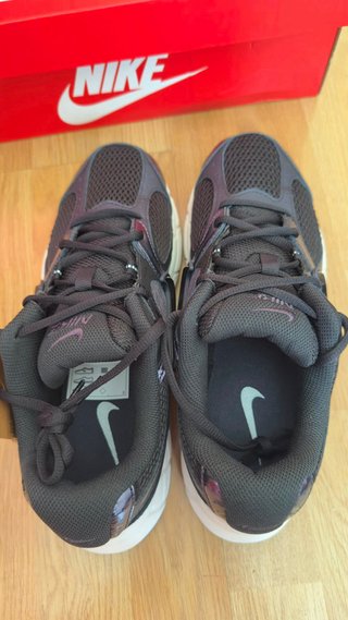 Zapatos Nike Negro Beige