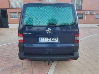 Volkswagen Multivan 2003