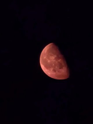 Aluqio terraza en Constantí par ver el eclipse de