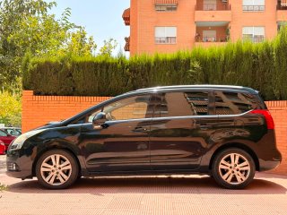 Peugeot 5008 2010