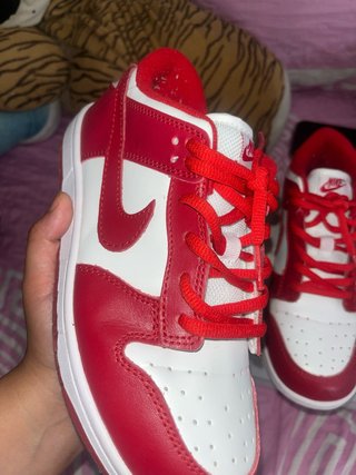 Nike Dunk Rojas y Blancas