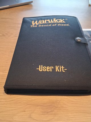Bajo Eléctrico Warwick Edición limitada