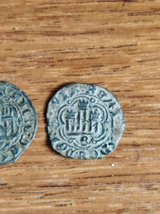 2 Monedas Medievales Españolas