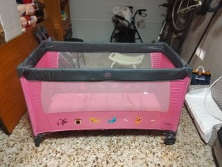 Cuna para bebés rosa