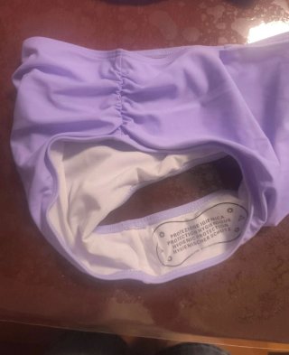 Bikini lila con braguita de talle alto