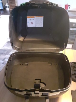Baúl Top Case Kawasaki Negro y Verde