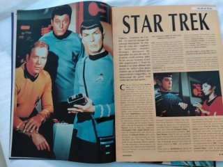 Revista Adrenalina Hebdo Star Trek con poster