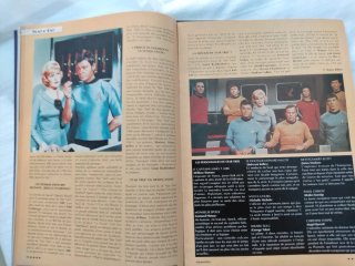 Revista Adrenalina Hebdo Star Trek con poster