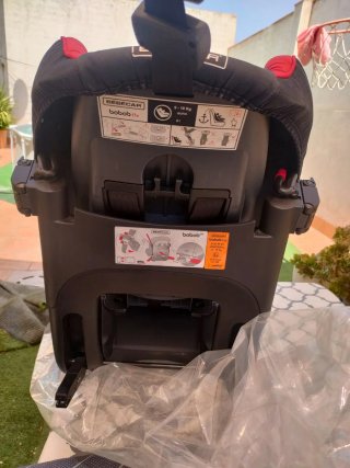 Silla de coche Bebécar roja y negra